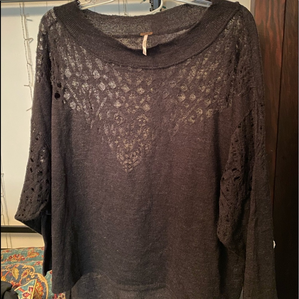 Free people sweater size small